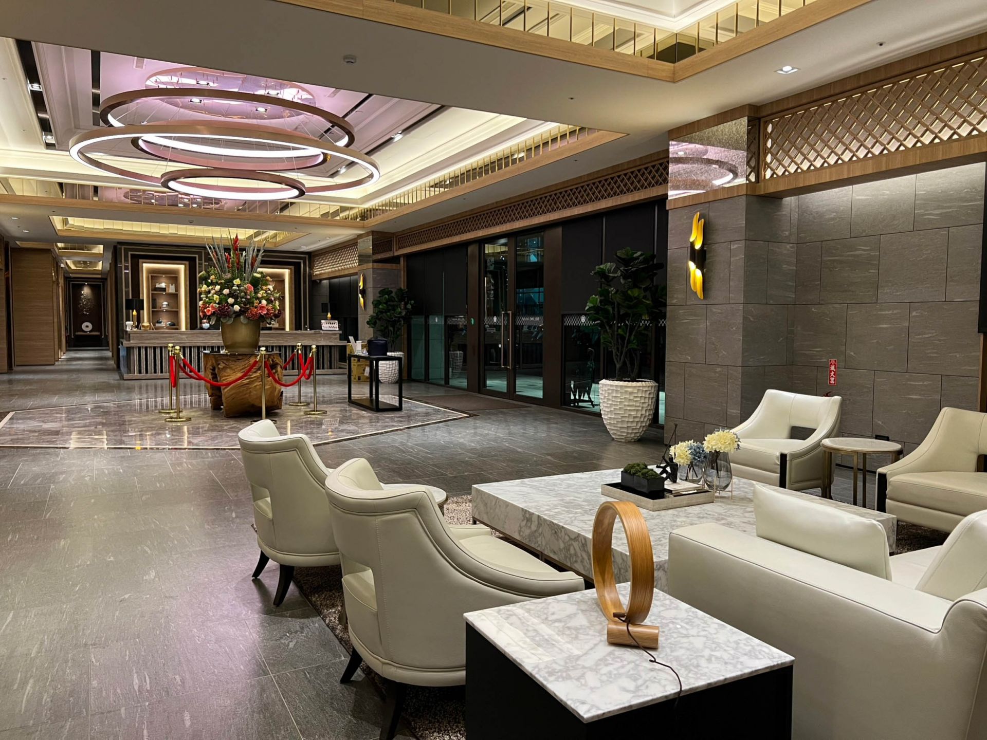 河海城峰｜星鑽福容ONE｜河景首排高樓層景觀三房雙平車